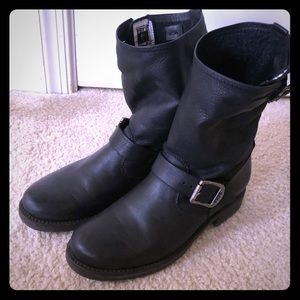 Frye Veronica booties